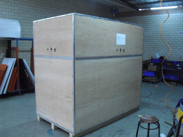 exporting wood case packing